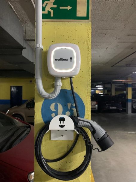 Cargador vehículo eléctrico Wallbox Cargador vehículo eléctrico Wallbox
